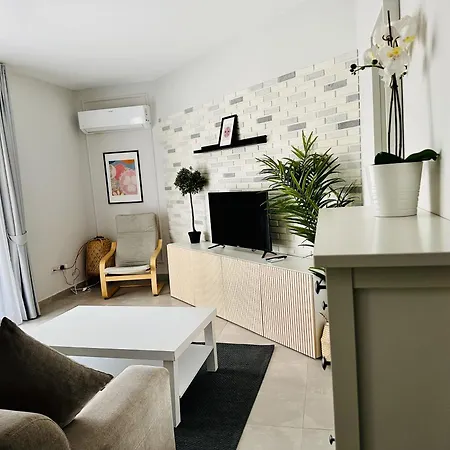 Terra In Caesar Blue Resort, Fixed Lunch 3pm, Gym, Heated Pool, Sauna, Kids Club Rizokarpaso