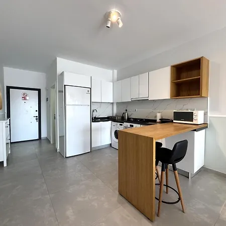 Terra In Caesar Blue Resort, Fixed Lunch 3pm, Gym, Heated Pool, Sauna, Kids Club * Rizokarpaso