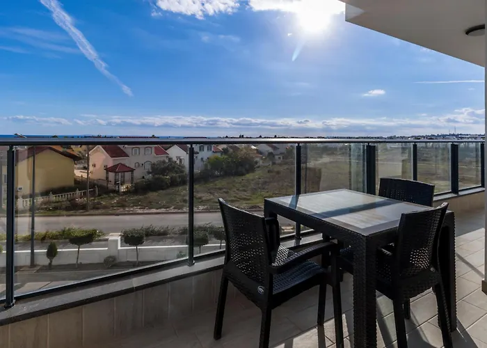 Terra In Caesar Blue Resort, Fixed Lunch 3pm, Gym, Heated Pool, Sauna, Kids Club Rizokarpaso