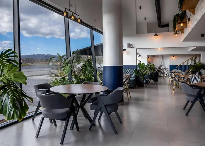 Terra In Caesar Blue Resort, Fixed Lunch 3pm, Gym, Heated Pool, Sauna, Kids Club * Rizokarpaso