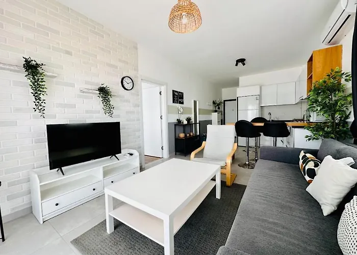 Terra In Caesar Blue Resort, Fixed Lunch 3pm, Gym, Heated Pool, Sauna, Kids Club Apartmán